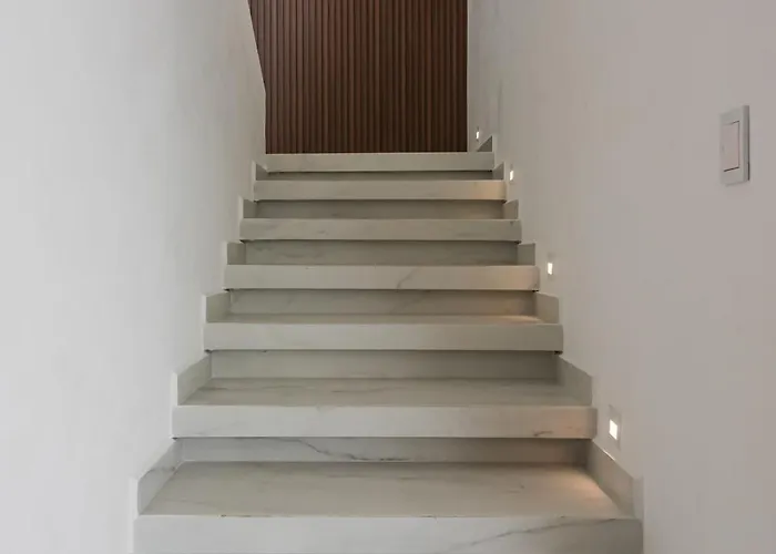 Malibu Residential 3bd Shalva 4*