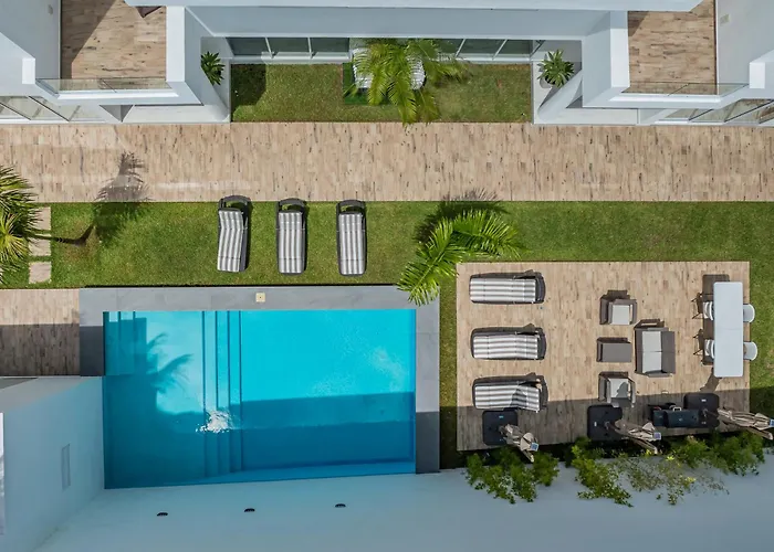 Malibu Residential 3bd Shalva Aparthotel Cozumel