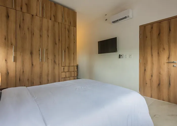 Aparthotel Malibu Residential 3bd Shalva 4*