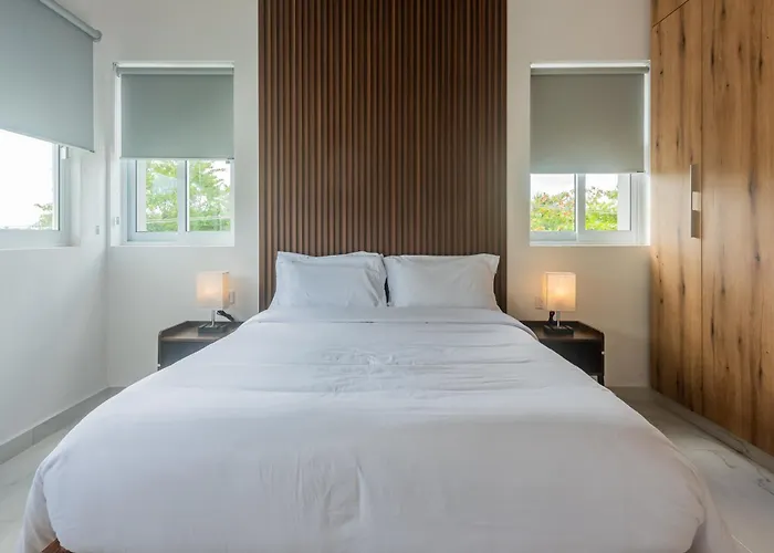 Malibu Residential 3bd Shalva Aparthotel