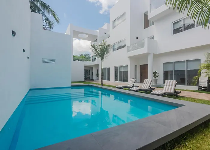 Malibu Residential 3bd Shalva Aparthotel 4*